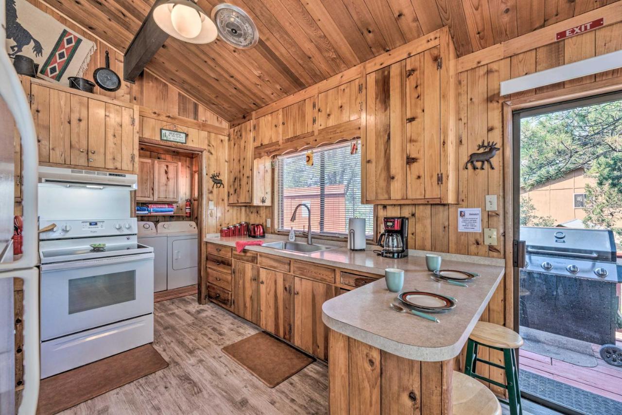 Quiet Retreat With Hot Tub - 16 Miles To Ski Apache! Ruidoso Eksteriør billede