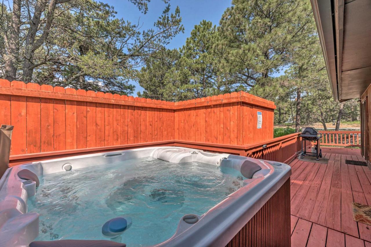 Quiet Retreat With Hot Tub - 16 Miles To Ski Apache! Ruidoso Eksteriør billede